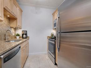 136 Beach 117th Street 4N, Rockaway Park NY 11694