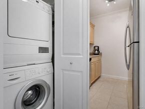 136 Beach 117th Street 4N, Rockaway Park NY 11694