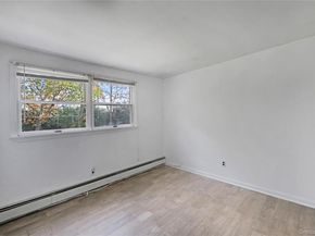48 Nidzyn Avenue, Remsenburg NY 11960