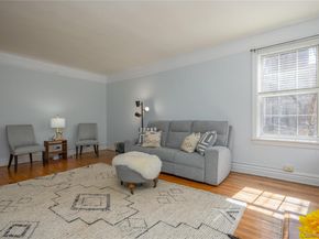 25 Parkview Avenue 2K, Bronxville NY 10708