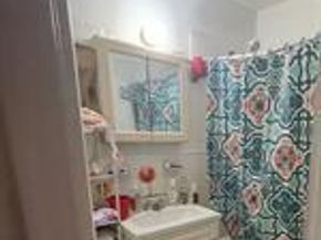 Kew Gardens Rd RD 6N, Richmond Hill North NY 11418