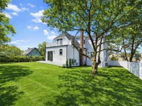 8 Hunt Avenue, Yonkers NY 10710