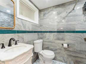 102-15 85th Drive, Richmond Hill NY 11418
