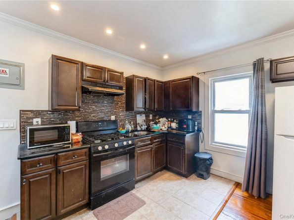 102-15 85th Drive, Richmond Hill NY 11418