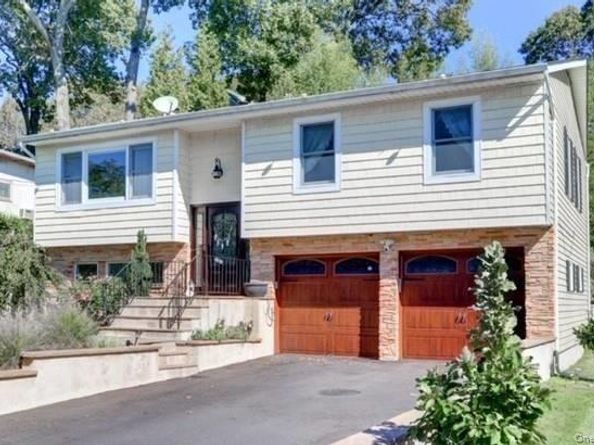 4 Argyle Drive, Northport NY 11768