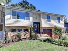 4 Argyle Drive, Northport NY 11768