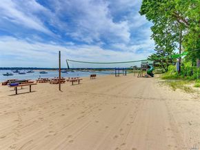 4 Argyle Drive, Northport NY 11768