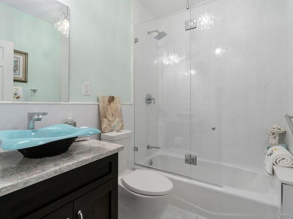 10 Brooklands 1E, Bronxville NY 10708