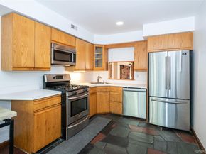 18 Windward Lane 17, Bronx NY 10464