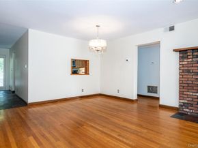 18 Windward Lane 17, Bronx NY 10464