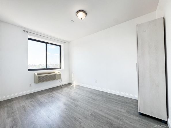 7026 Queens Boulevard 7F, Woodside NY 11377
