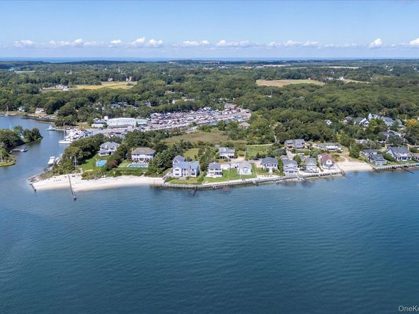 4415 Camp Mineola Road, Mattituck NY 11952