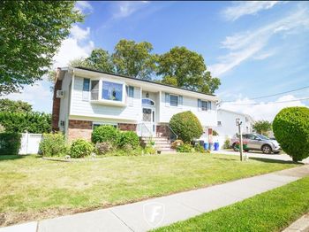 6 Waltie Court