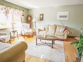 6 Waltie Court, West Babylon NY 11704