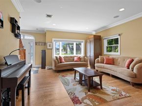 15 Cedar Drive, Plainview NY 11803