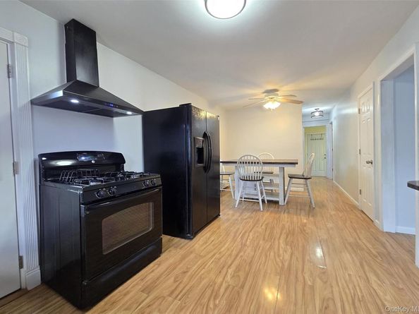 765 Shore Walk, Lindenhurst NY 11757