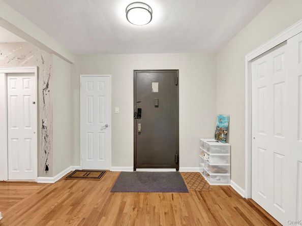 285 E 35th Street 6E, Brooklyn NY 11203
