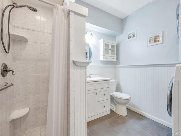 1 Chuck Lane, Selden NY 11784