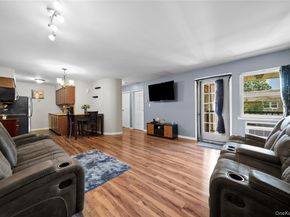 162 Millard 162, West Babylon NY 11704