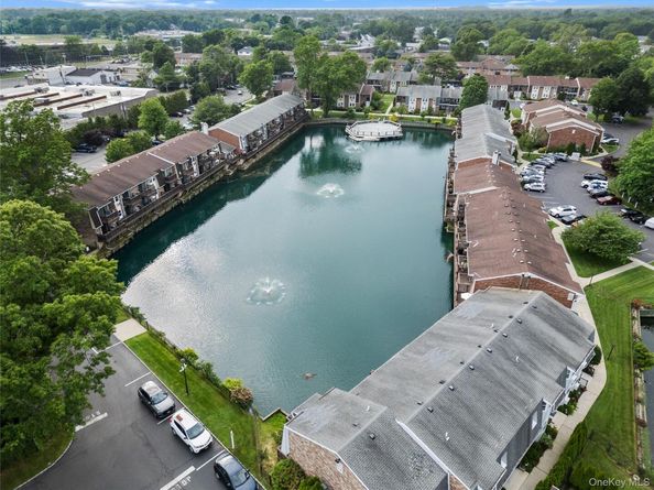 162 Millard 162, West Babylon NY 11704