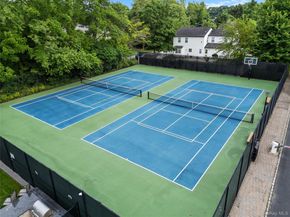 162 Millard 162, West Babylon NY 11704