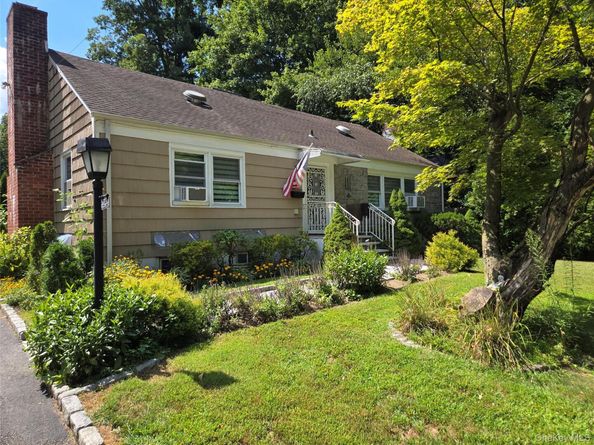 810 Fenimore Road, Mamaroneck NY 10543