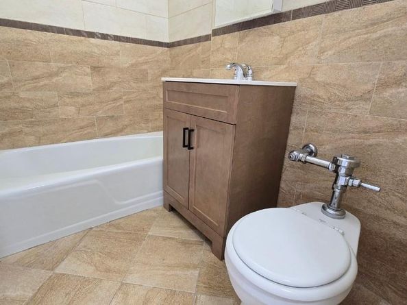 175-20 Wexford Terrace 3S, Jamaica Estates NY 11432