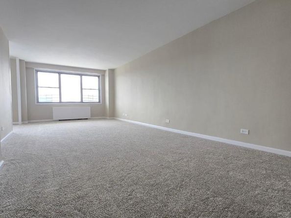 175-20 Wexford Terrace 3S, Jamaica Estates NY 11432