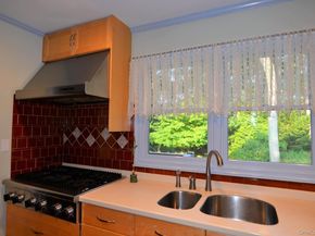 11 West Drive, East Hampton NY 11937