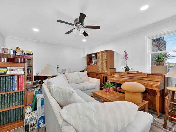 356 N Broadway, Yonkers NY 10701