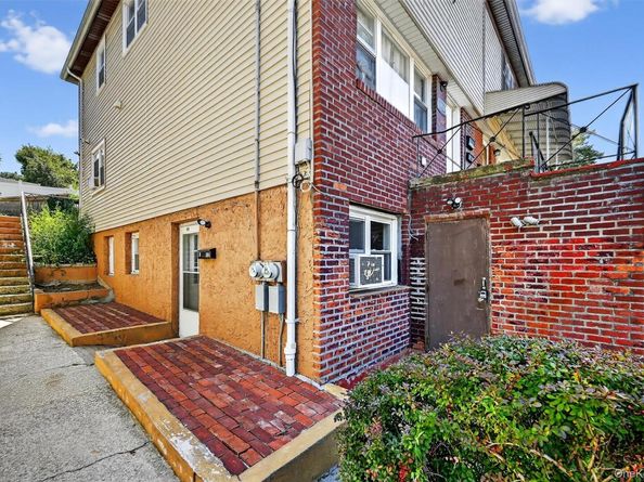 356 N Broadway, Yonkers NY 10701