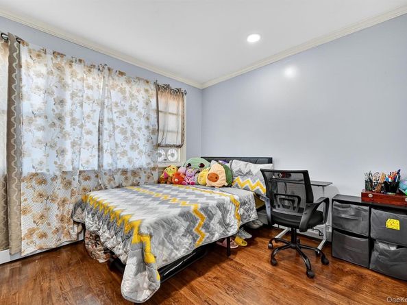356 N Broadway, Yonkers NY 10701