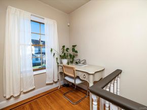 7 Waverly Place, Rockville Centre NY 11570