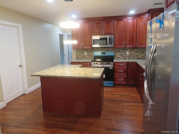 22 Shamrock Lane, Centereach NY 11720