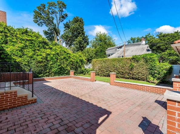 33-47 158 Street, Flushing NY 11358