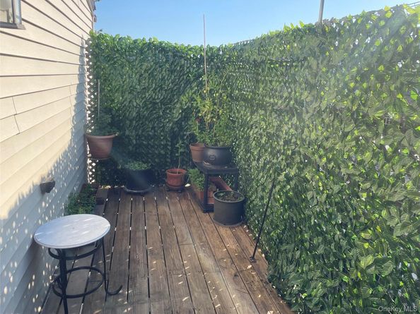 13411 243rd Street, Rosedale NY 11422
