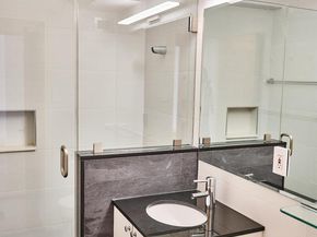 411 E 53rd Street 8L, New York (Manhattan) NY 10022