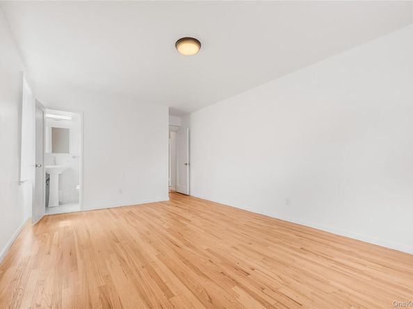 72-10 112 Street 5H, Forest Hills NY 11375