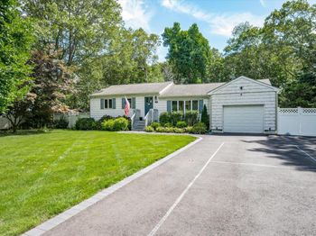 68 Crestwood Drive