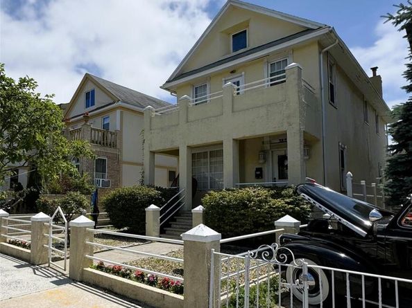 3820 Cypress Avenue, Brooklyn NY 11224