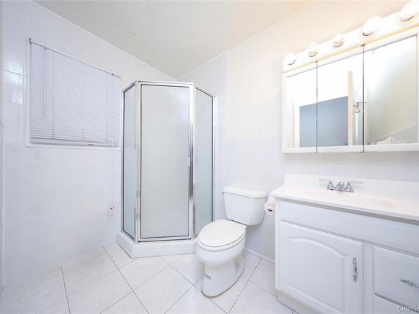 75-59 195th Street, Fresh Meadows NY 11366