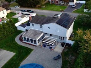 25 Hilltop Drive, Mount Sinai NY 11766