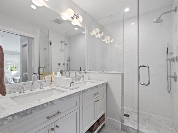 509 North Main Street, Southampton NY 11968