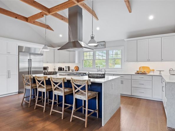 509 North Main Street, Southampton NY 11968