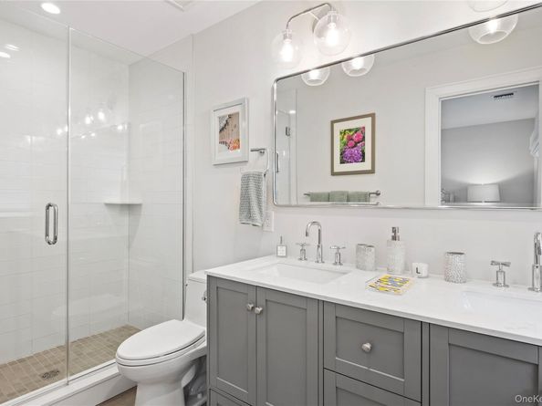 509 North Main Street, Southampton NY 11968