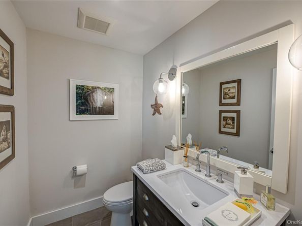 509 North Main Street, Southampton NY 11968