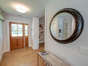 509 North Main Street, Southampton NY 11968
