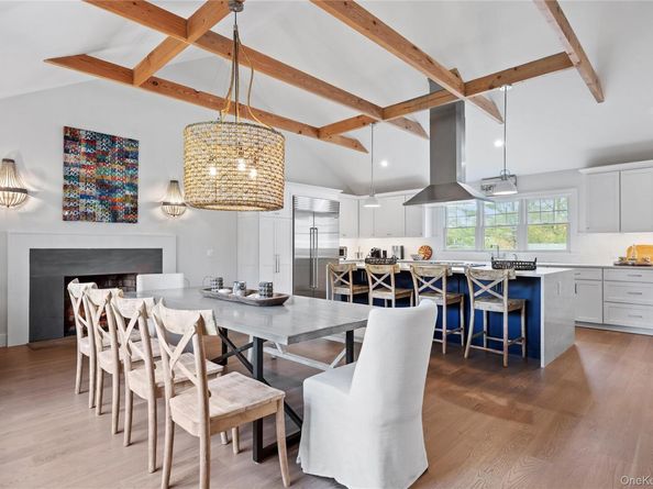 509 North Main Street, Southampton NY 11968