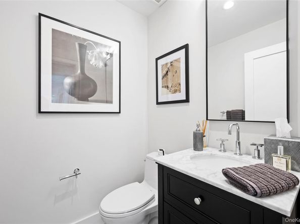 509 North Main Street, Southampton NY 11968