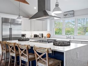 509 North Main Street, Southampton NY 11968